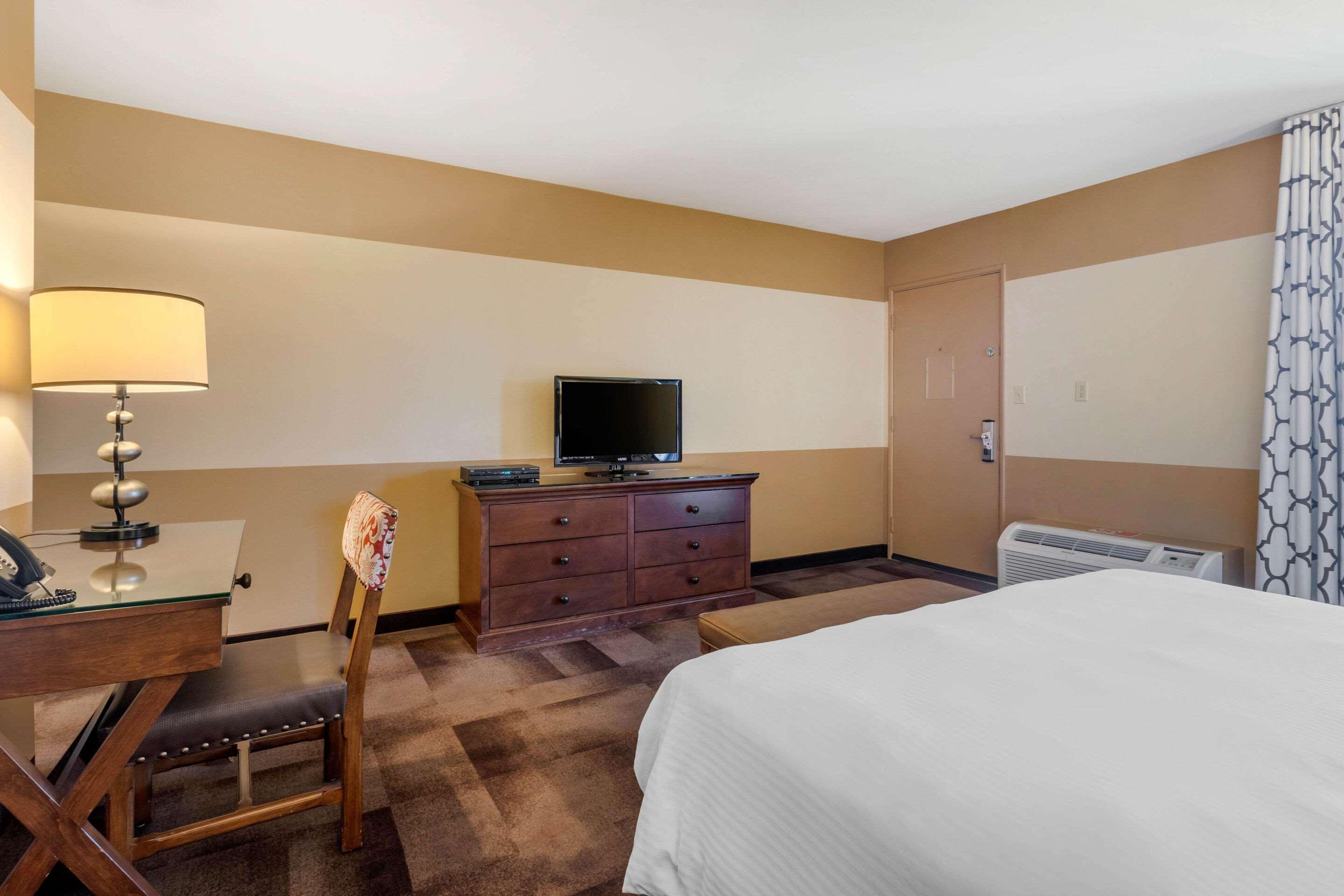 Carlton Oaks Lodge, Ascend Hotel Collection Santee Zewnętrze zdjęcie
